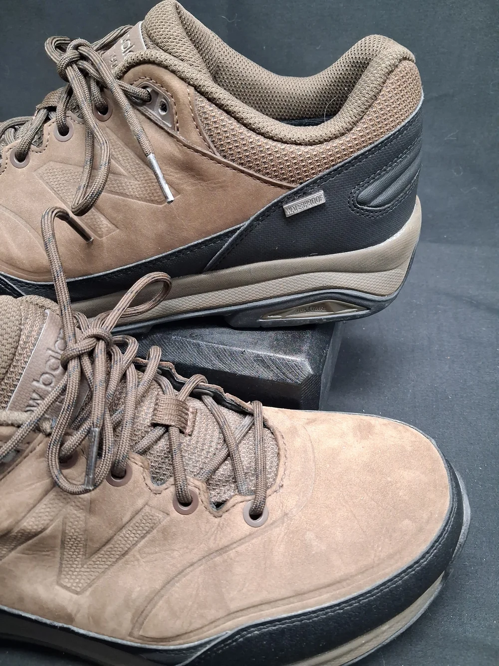 New Balance MW1300DD Men's Brown Leather Walking/Hiking Waterproof Shoes